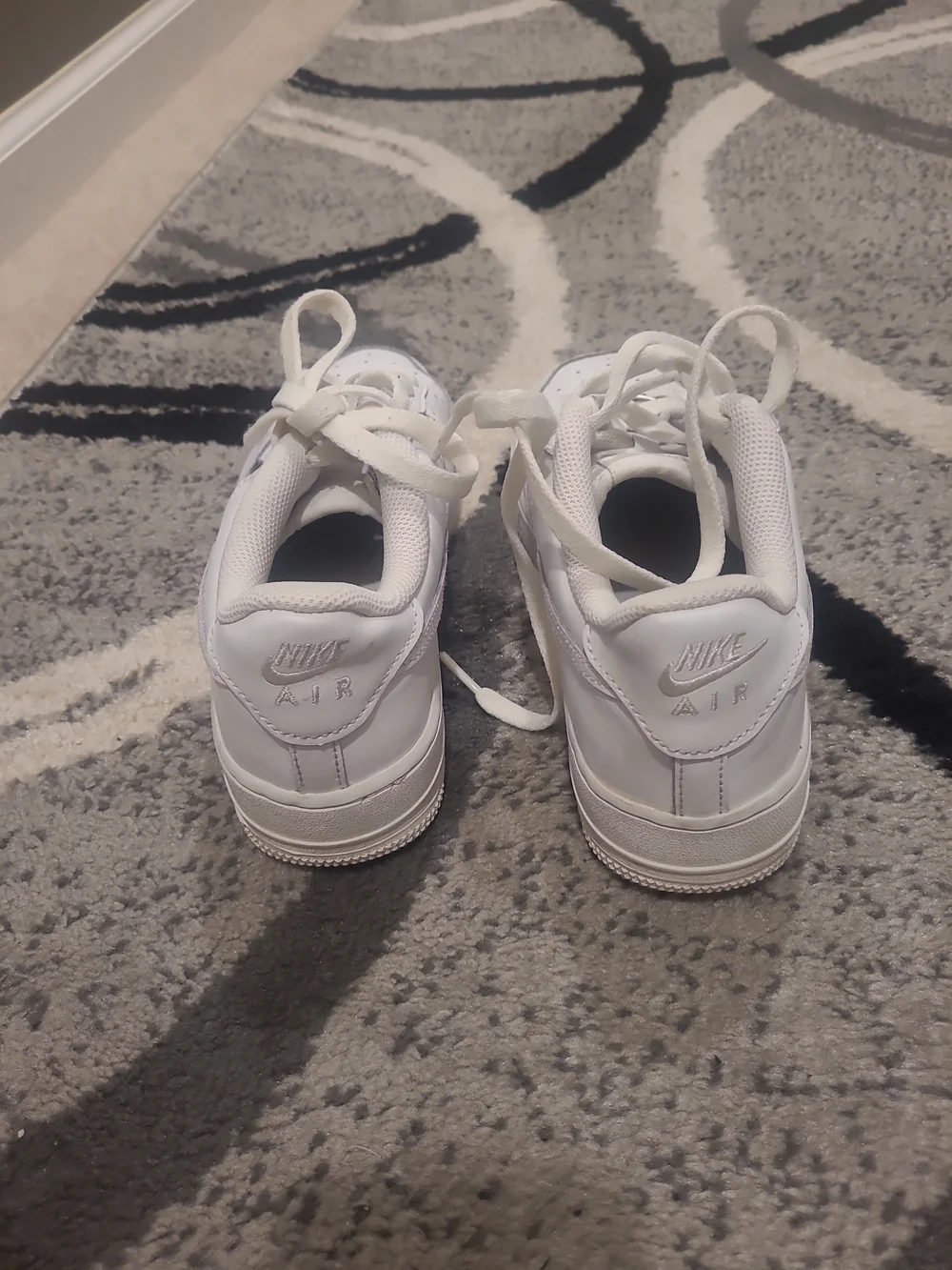 Nike Air Force 1  LE Big Kids Youth 6Y Women 7.5 Sneaker DH2920-111